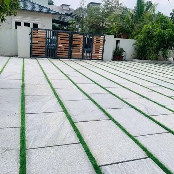 Crushed stone